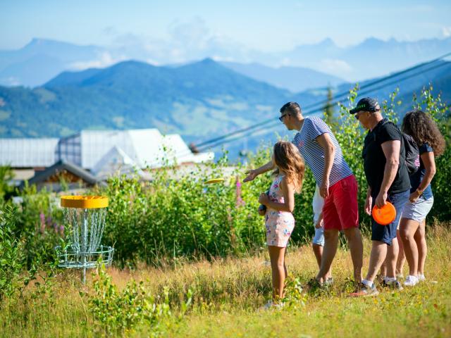 Disc Golf en famille à Prapoutel Les 7 Laux