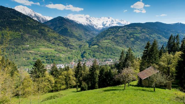 Allevard-les-Bains station thermale au coeur du massif de Belledonne